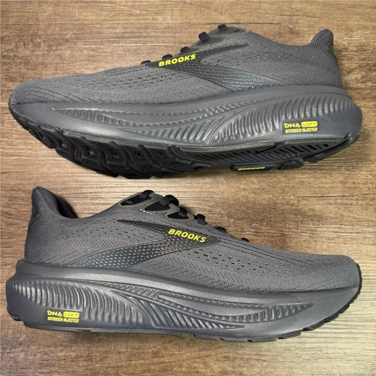 Brooks shoes - Brooks Ghost 17 - Ghost - 1104421D059 - Multicolor 3
