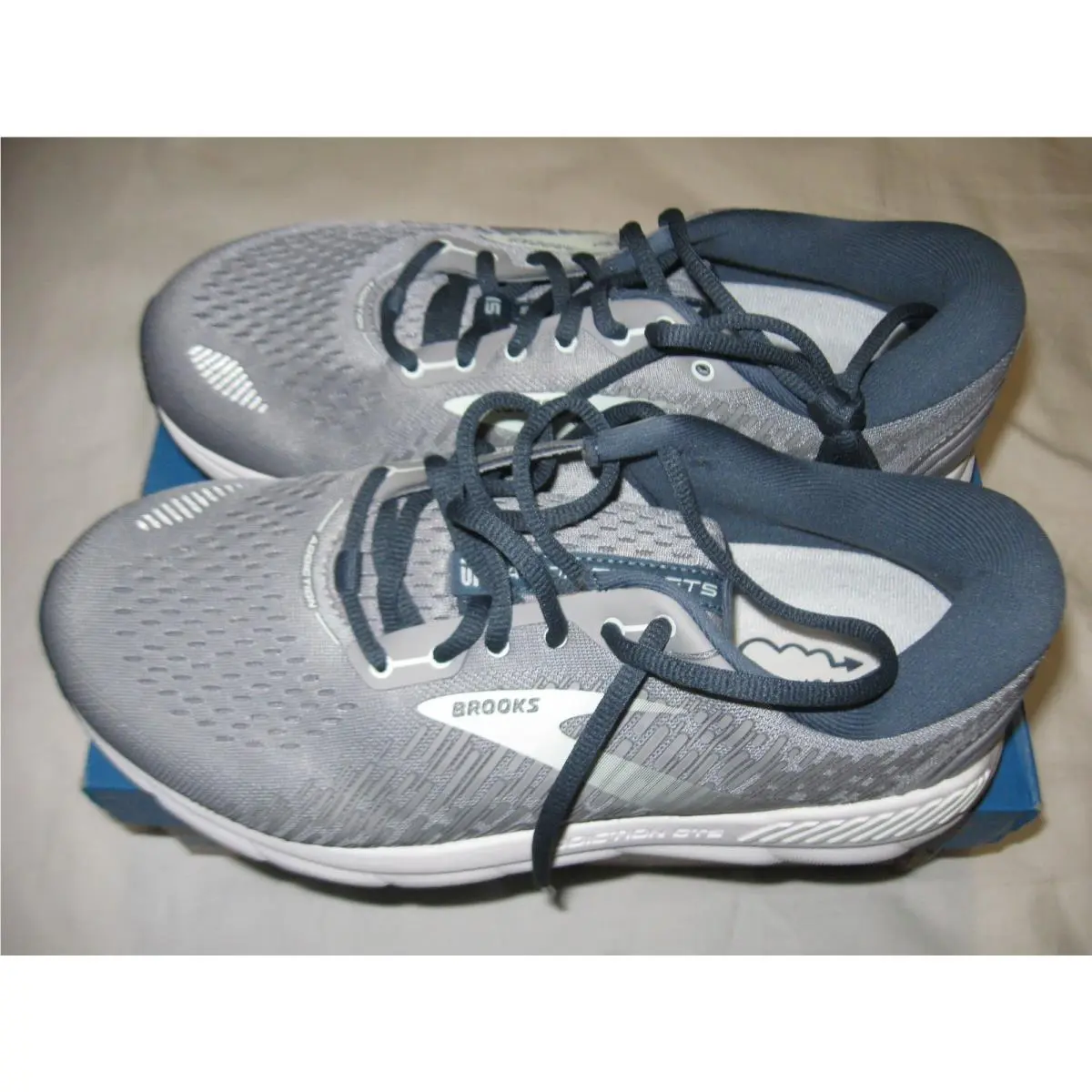 Brooks shoes - Brooks Adddiction 15 - Adddiction - 1203522 - Gray 1