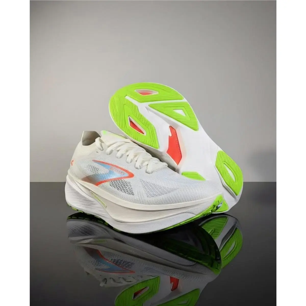 Brooks shoes - Brooks Hyperion Max 3 - Hyperion Max - 120455-1B-182 - Coconut/Green Gecko/Pink Clay 1