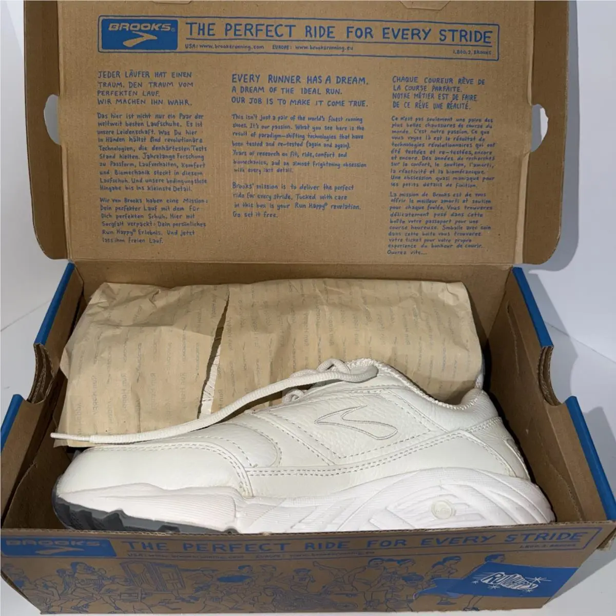 Brooks shoes - Brooks Addiction - Addiction - 1200321D111 - White (UPC: 0883439091579) 4