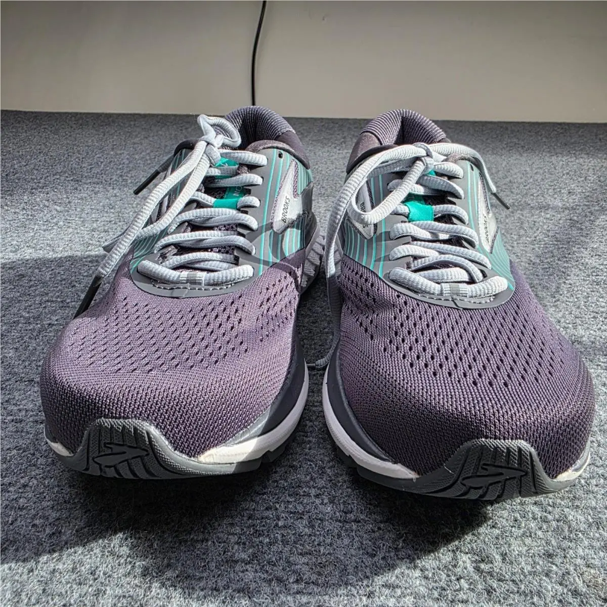 Brooks shoes - Brooks Addiction 14 - Addiction - Gray 3