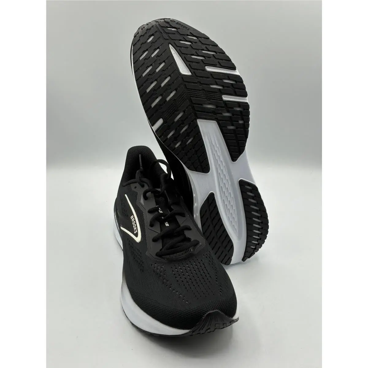 Brooks shoes - Brooks Launch 12 - Launch - 1104811D090 - Black, Gray, White (UPC: 195394784206) 8