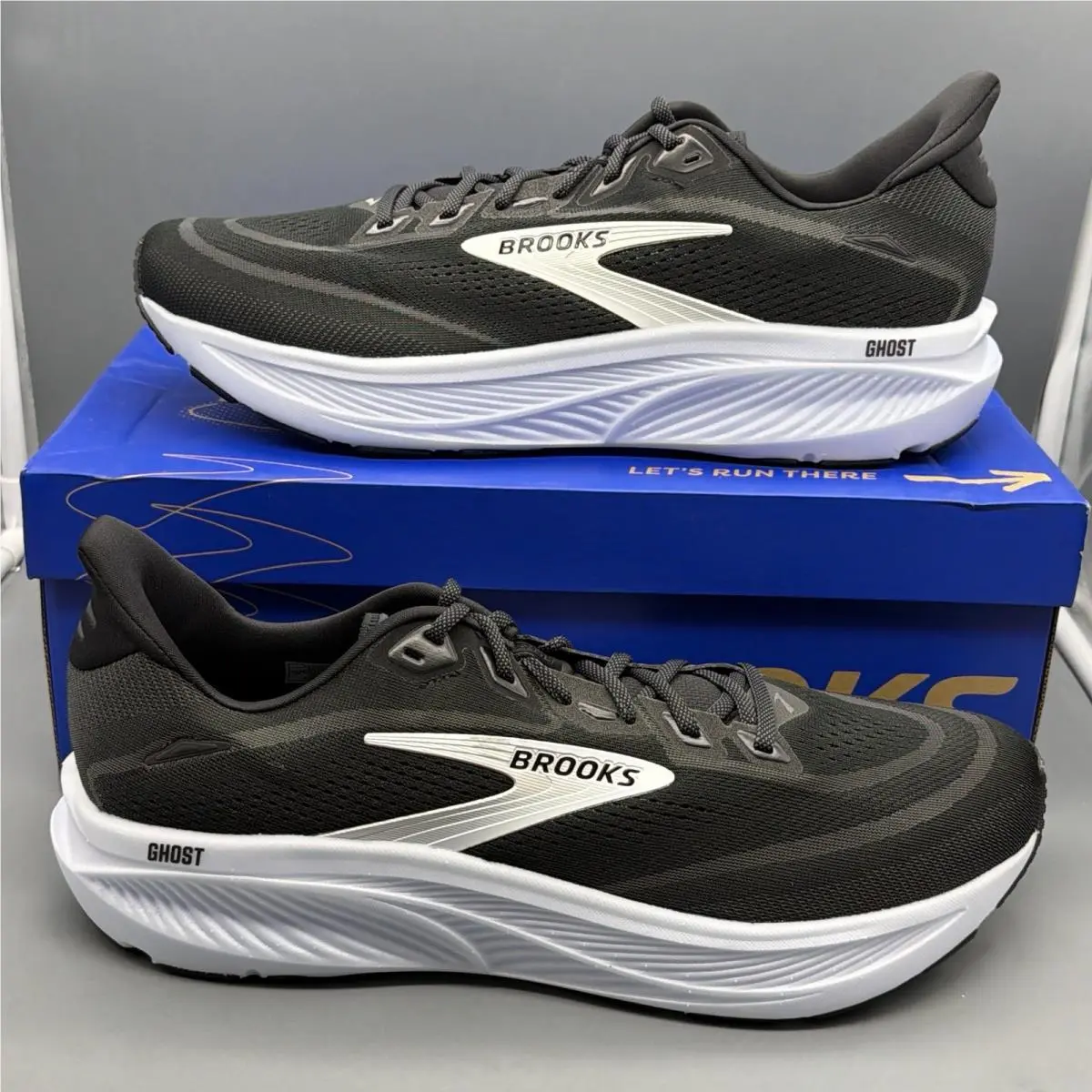 Brooks Ghost 18 Mens Size 13 D Running Training Gym Shoes Black White