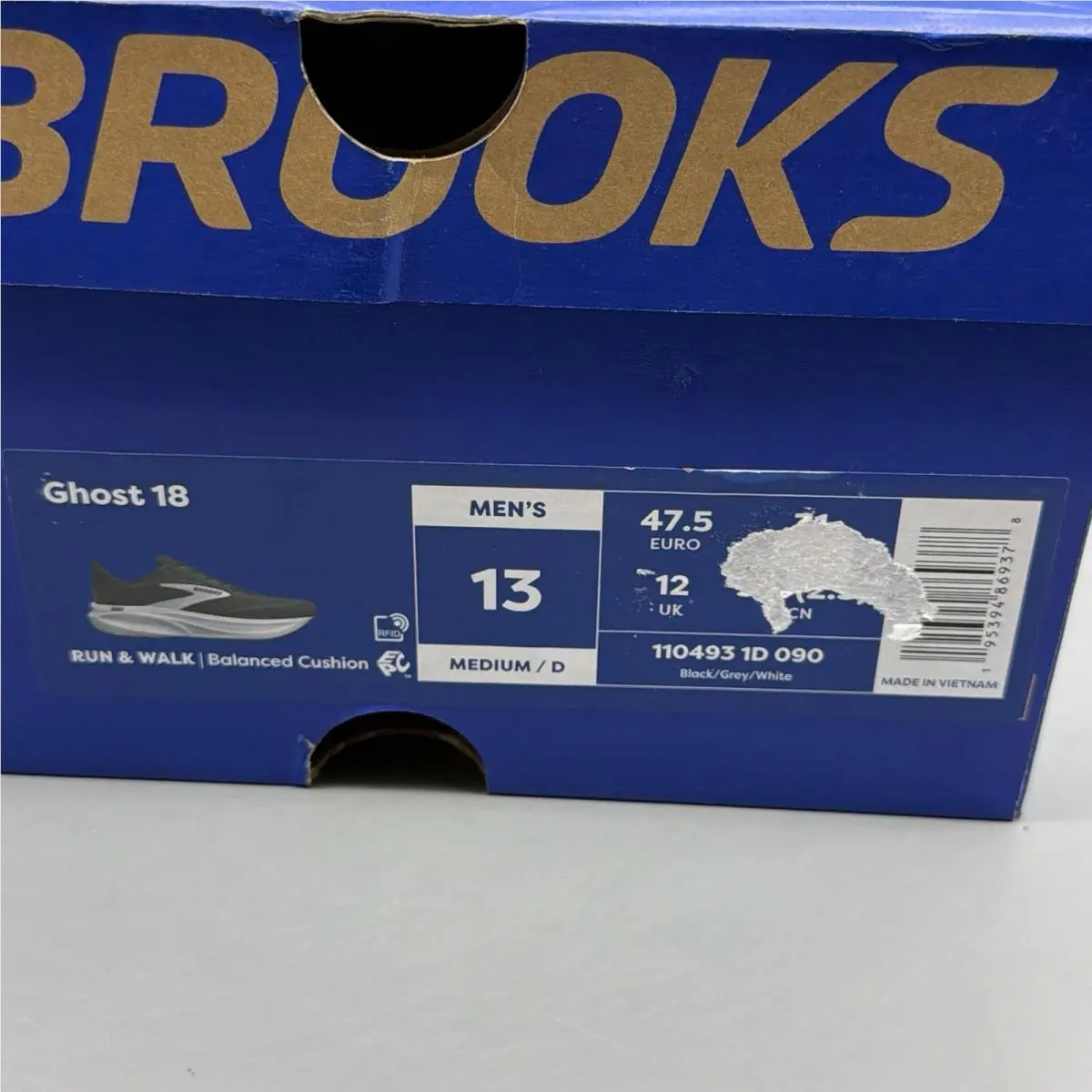 Brooks shoes - Brooks Ghost 18 - Ghost - 1104931D090 - Black (UPC: 0195394869378) 12