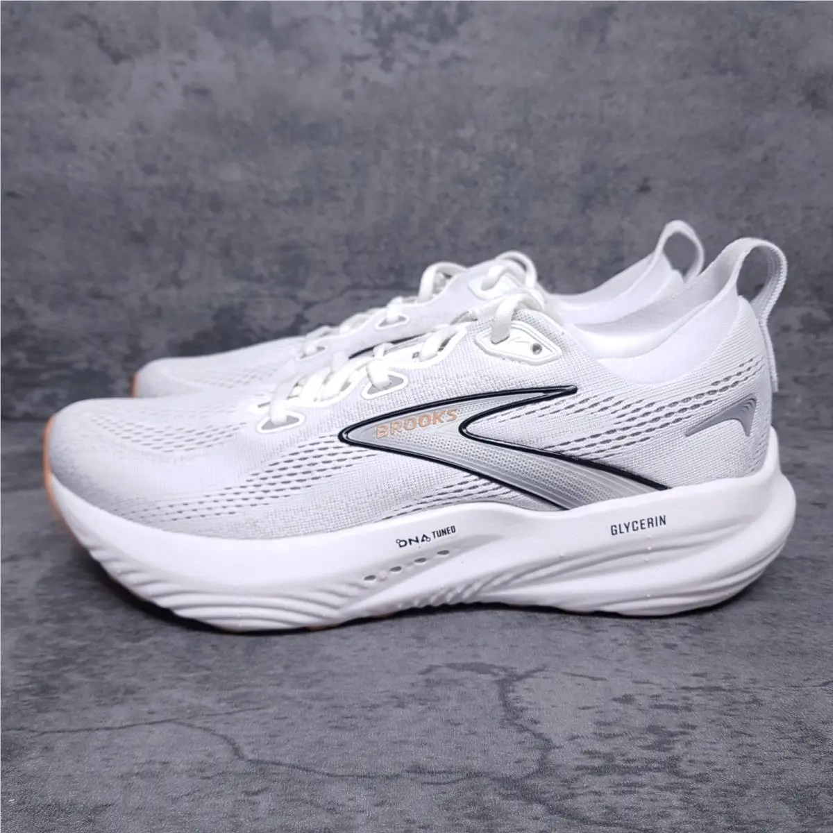 Brooks Glycerin 22 Running Shoes Womens 11 White Grey Black 120434 1B 135