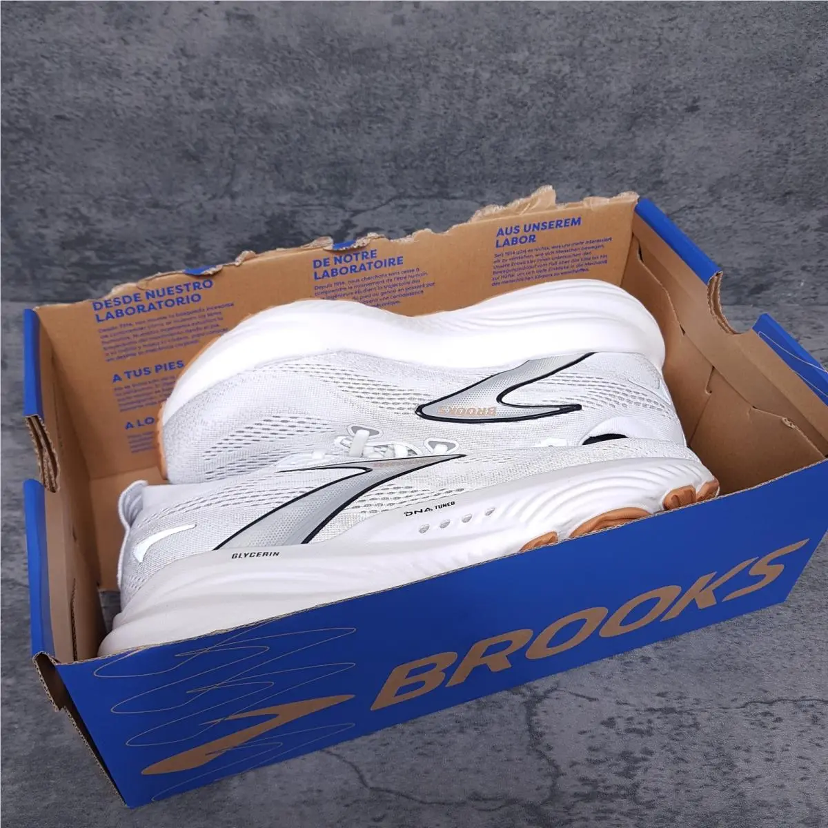 Brooks shoes - Brooks Glycerin 22 - Glycerin - 120434-1B-135 - White 4