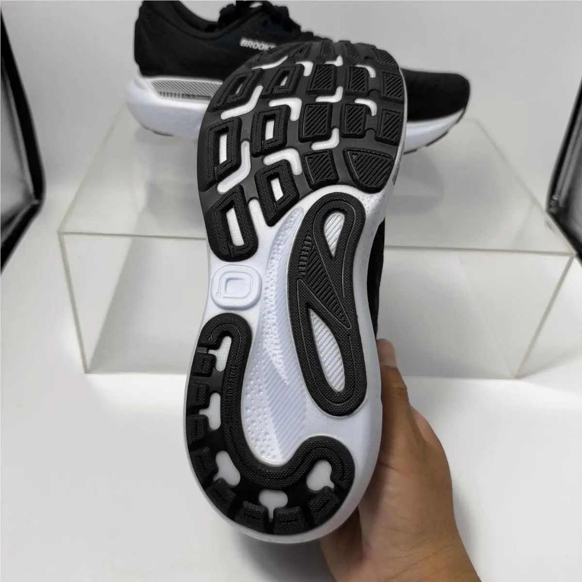 Brooks shoes - Brooks Adrenaline GTS 24 - Adrenaline GTS - 1104371D087 - Black 5