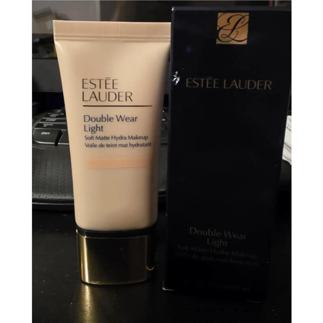 Estee Lauder Double Wear Light Soft Matte Hydra Makeup Foundation Dune 2N3 by Estée Lauder