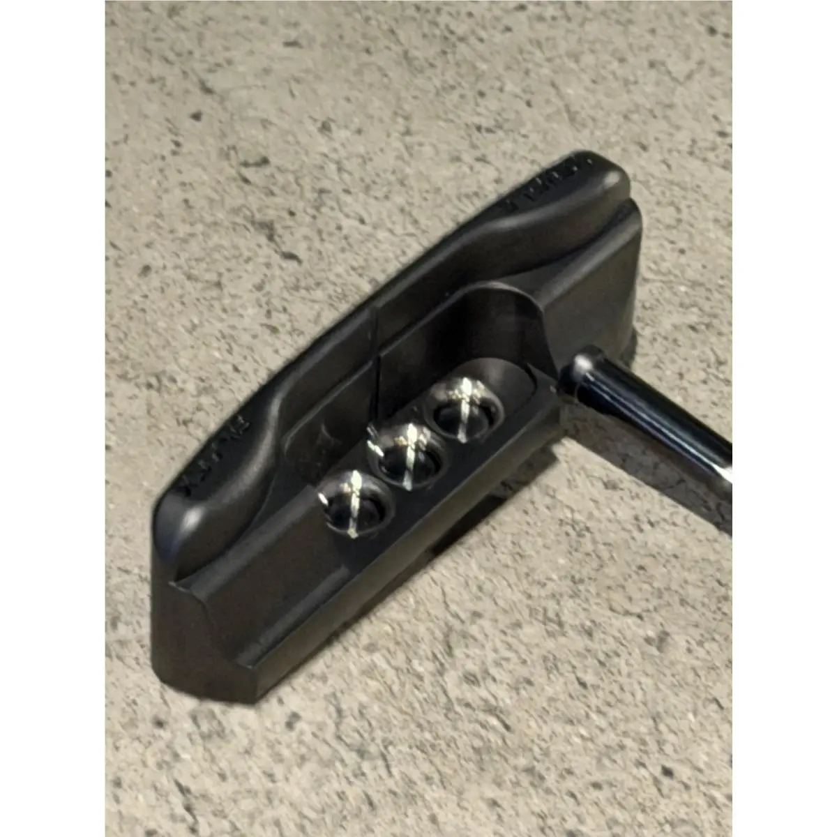 Scott  - Scotty Cameron B3 Triple Black Design LTD Catalina - Black, Lie Angle: Black 3