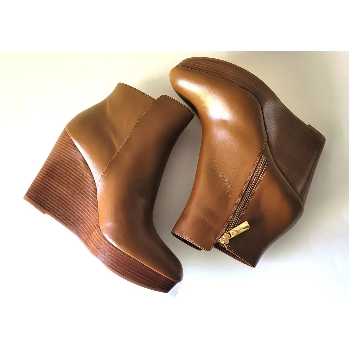 Michael Kors Alane Wedge Retro Inspired Vachetta Leather Women Booties 8.5M