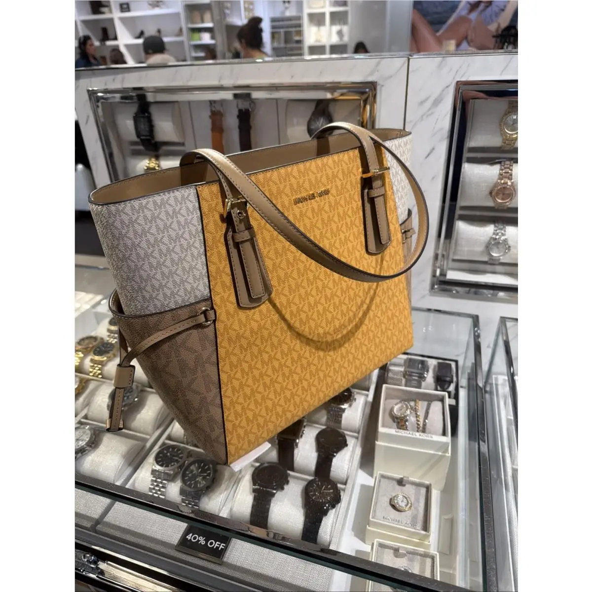 Voyager Large EW Tote Shoulder Bag Handbag Honey Gold Brown White by Michael Kors