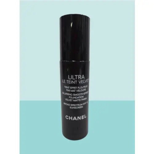 Ultra LE Teint Velvet Blurring Smooth Effect Foundation B20 0.7 OZ by Chanel