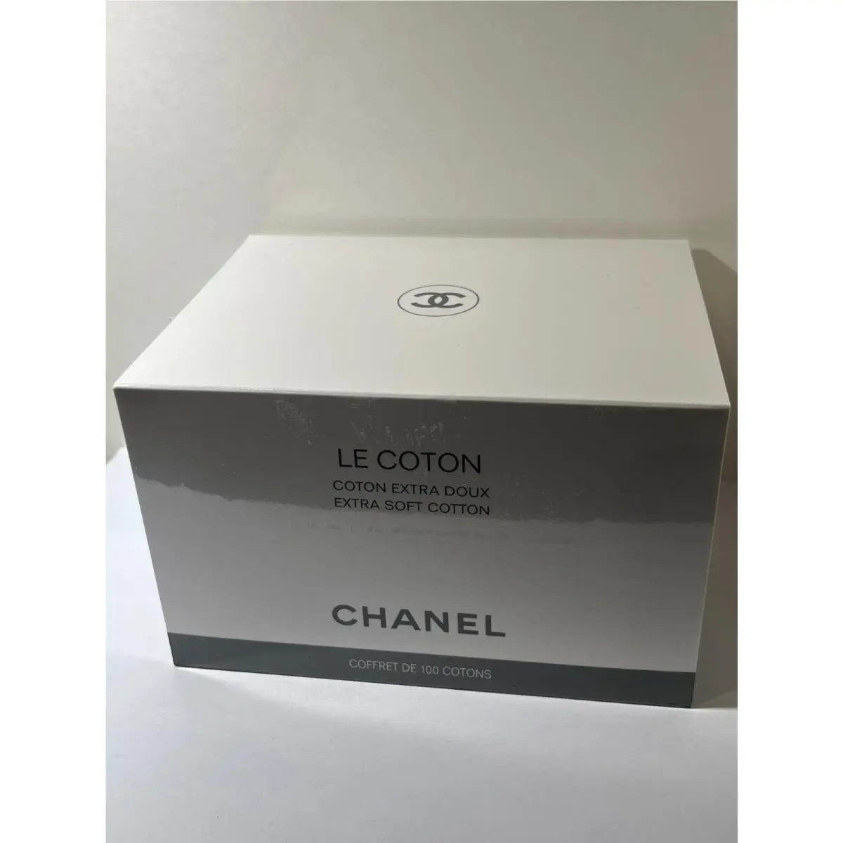 Chanel Le Coton Extra Soft Cotton Makeup Remover Facial Pads Embossed 100 Pads
