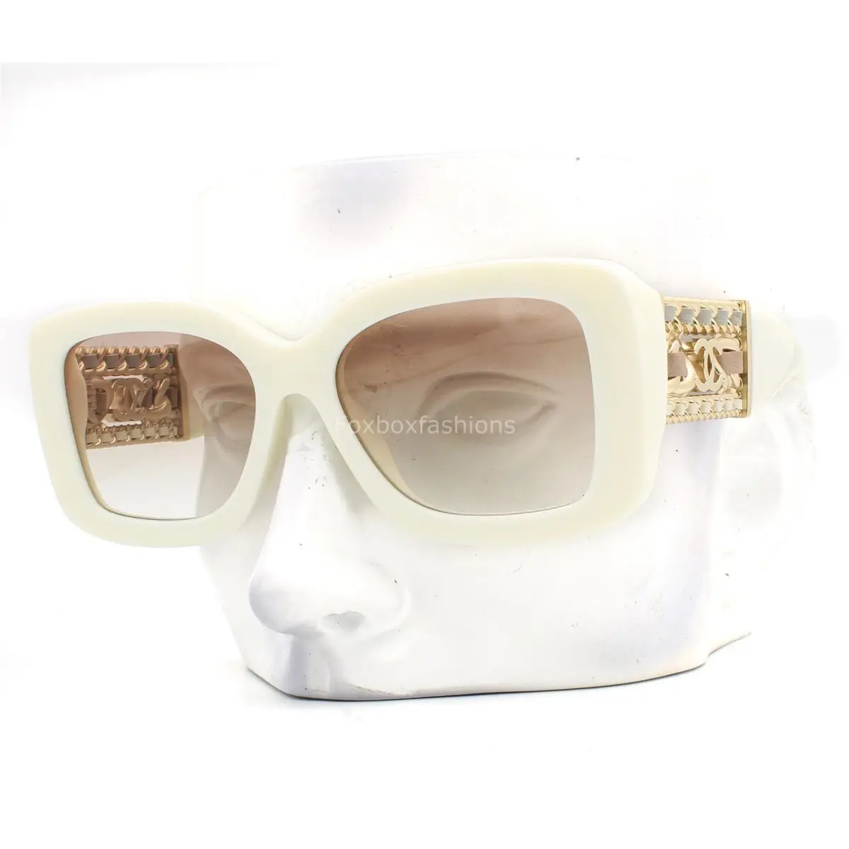 Sunglasses Creamy White Pale Gold Chain Logo ch5535QA 1255/13 with Case by Chanel