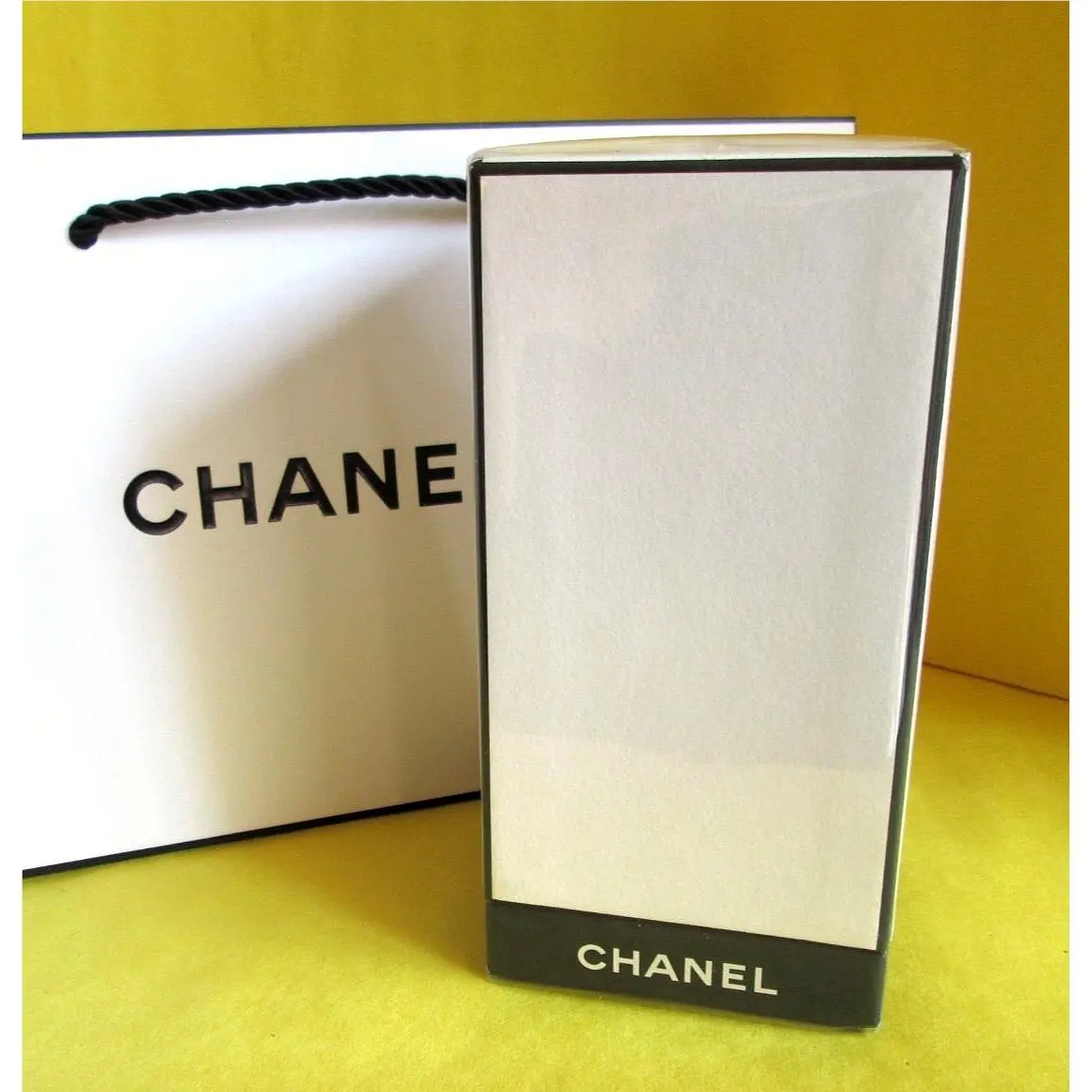 Chanel Gardenia Eau DE Parfum Spray 75 ML 2.5 OZ Box