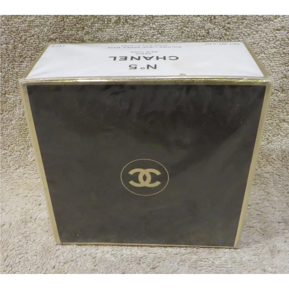 Chanel No 5 After Bath Powder 142 g/5 oz Poudre Libre Apres-ba