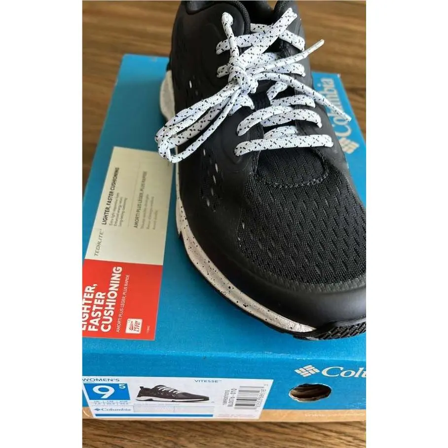 Women`s 9.5 Vitesse Sneakers Light Hiking Black and Pure Silver by Columbia