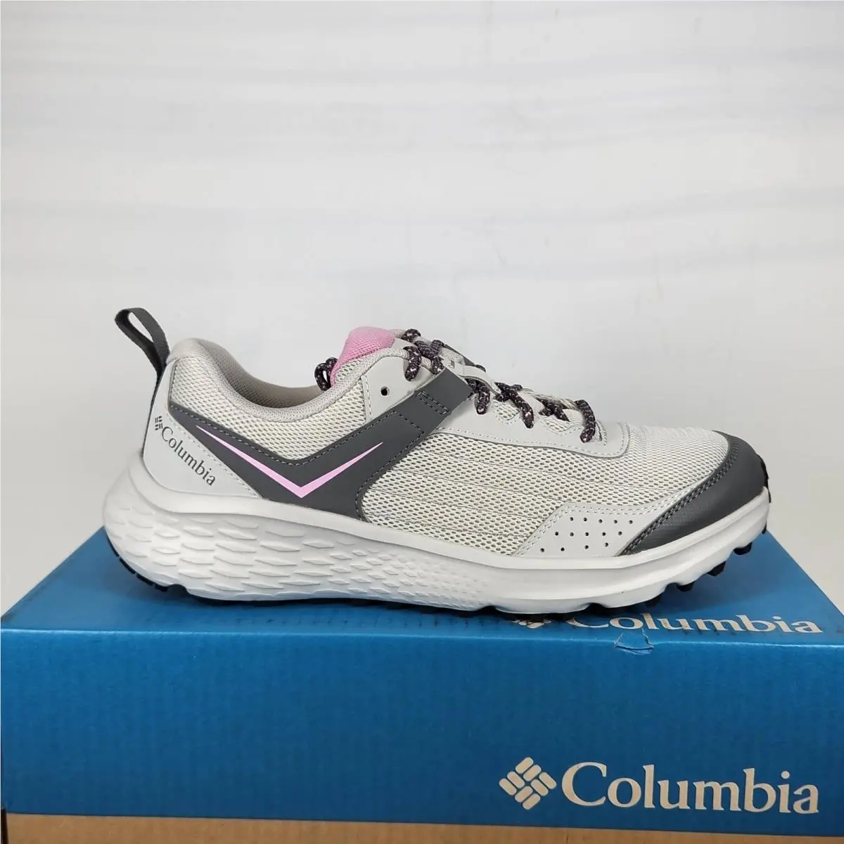 Vertisol Trail Shoes Women Size 9 Grey Ice Cosmos Hiking Sneakers by Columbia