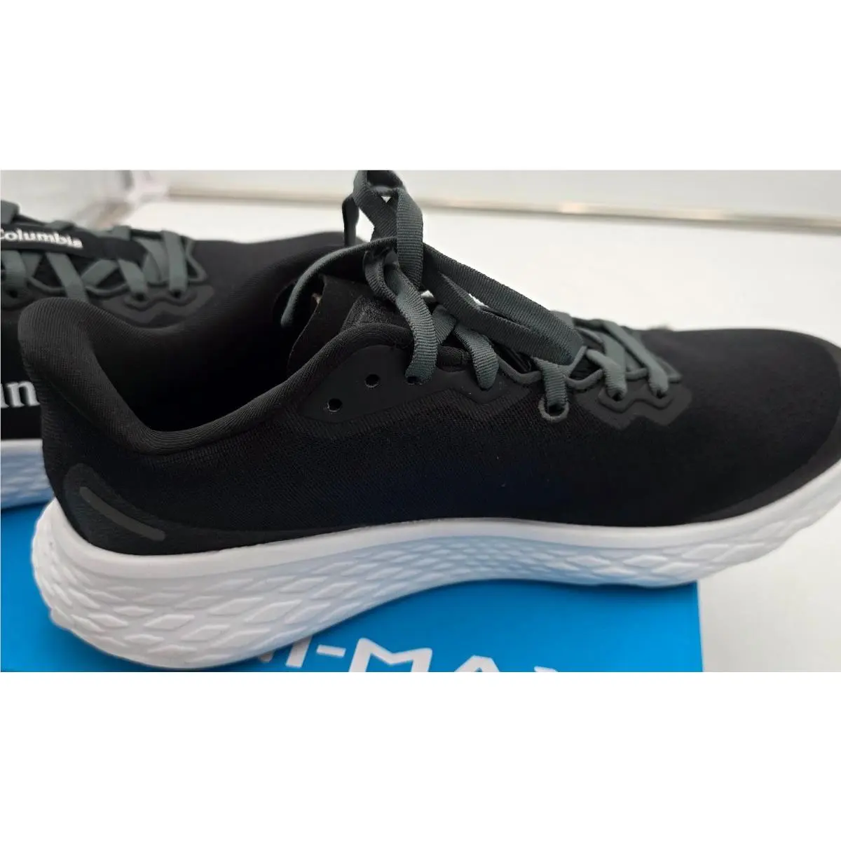 Columbia shoes - Columbia Konos Featherweight - Konos Featherweight - 2141621 - Black / White (UPC: 195982904016) 11