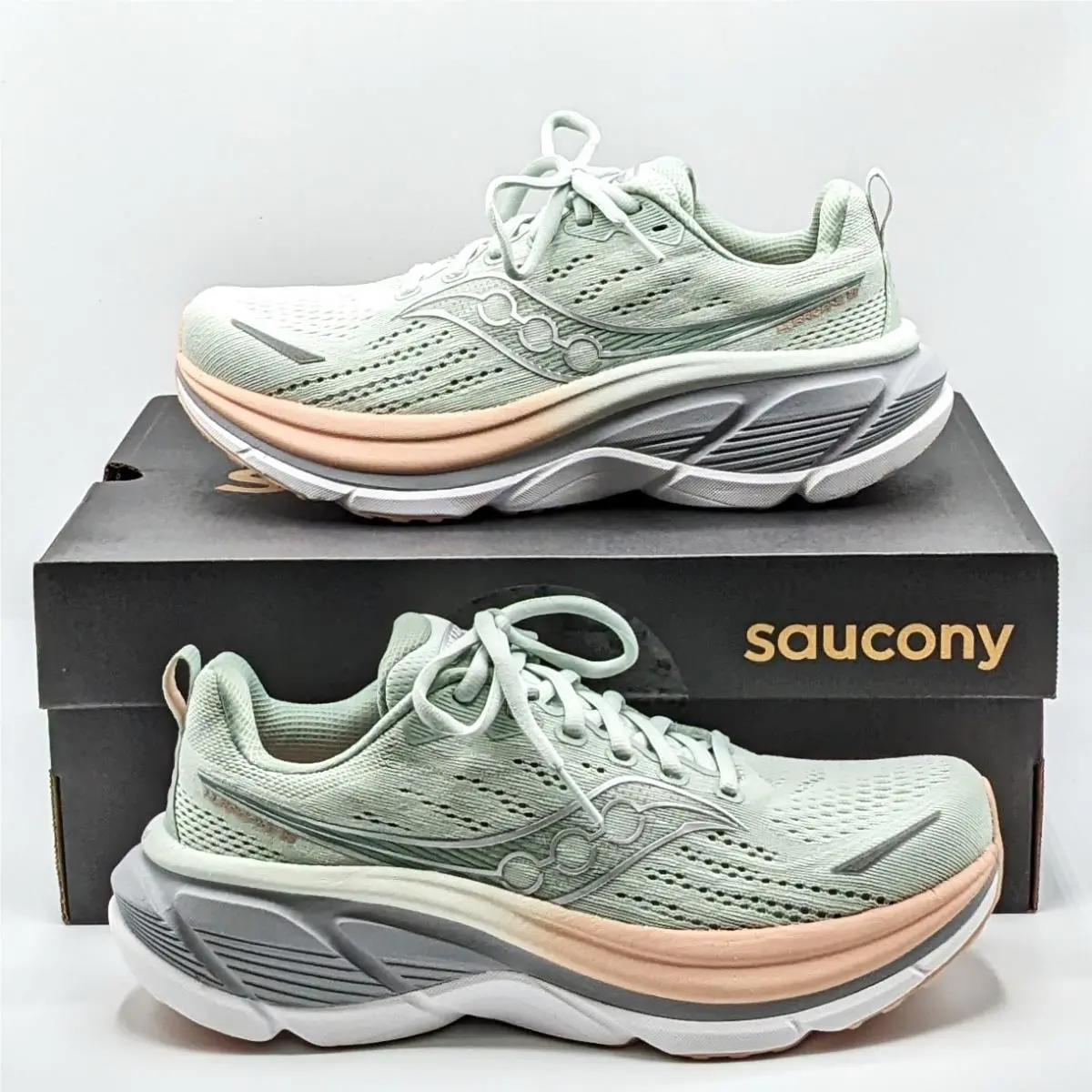 Saucony Hurricane 25 Women`s Stability Trainer Running Shoe Mist/cameo