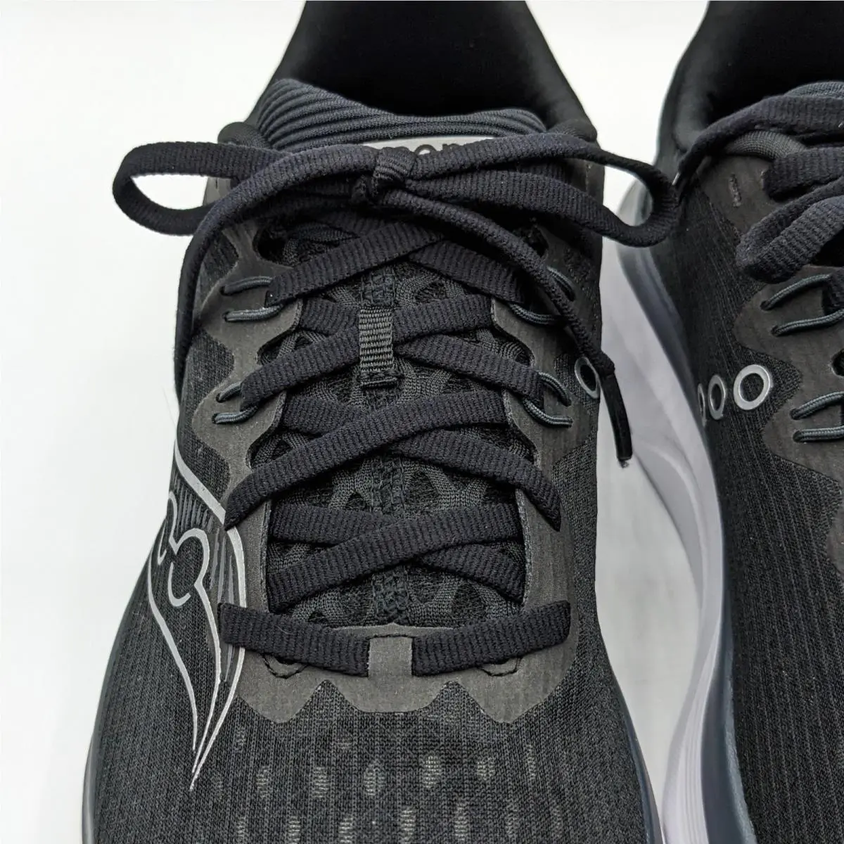 Saucony shoes - Saucony Kinvara 16 - Kinvara - S11020-200 - Black 9