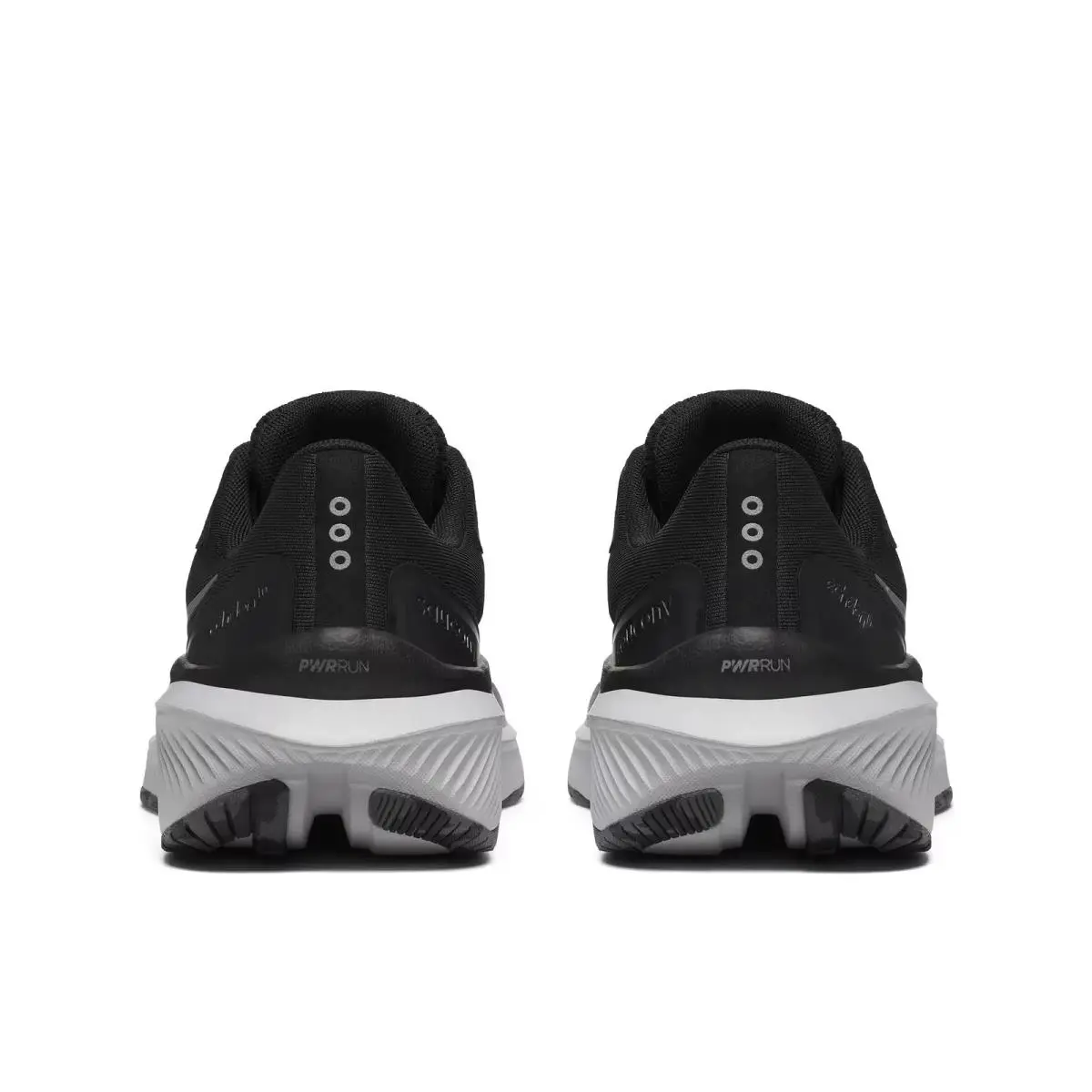 Saucony shoes - Triple Black 8