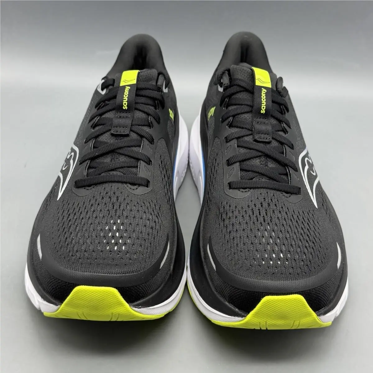 Saucony shoes - Guide 18 - Guide - S20998-285 - Black 0