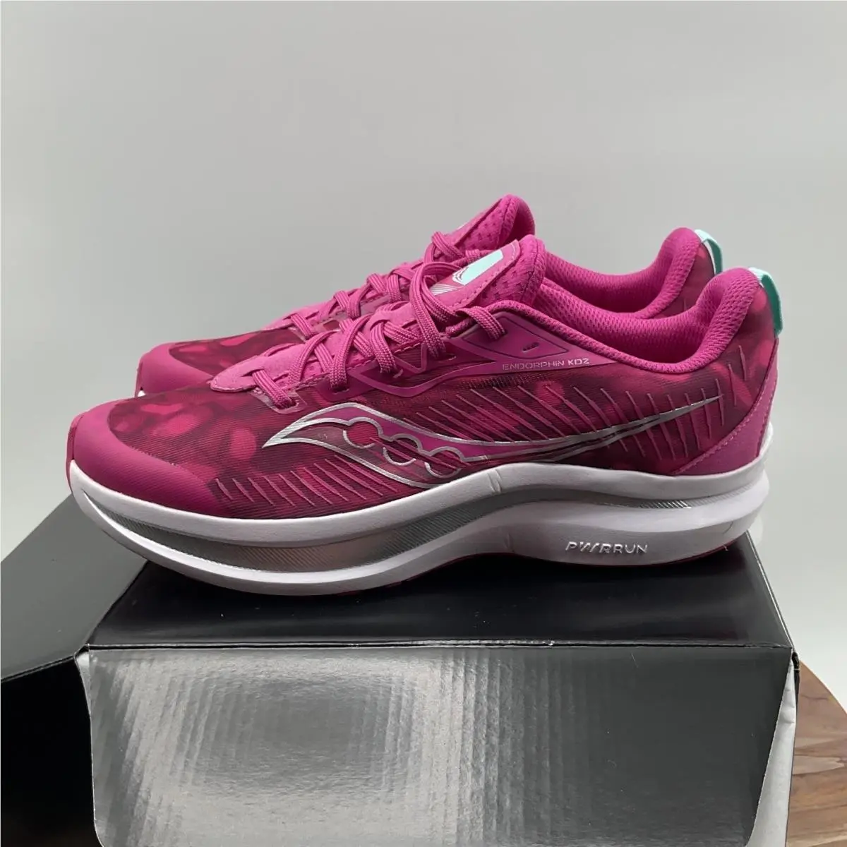 Saucony shoes - Saucony Endorphin KDZ - Endorphin KDZ - Pink 3