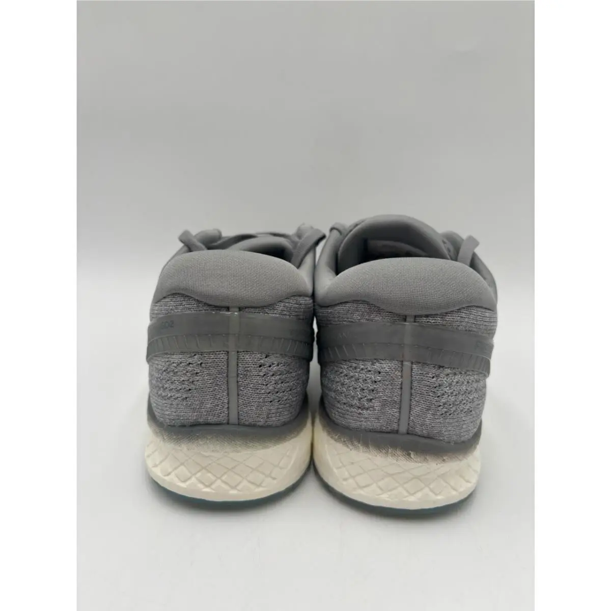 Saucony shoes - Saucony Freedom ISO 2 - Freedom ISO - S20440-2 - Gray 5