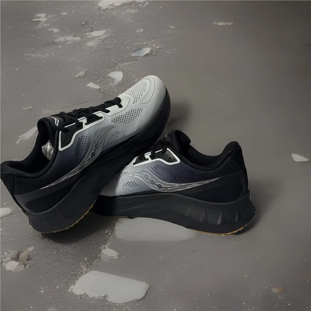 Saucony shoes - Saucony Tide 2 - Tide - S21012-100 - Black 9