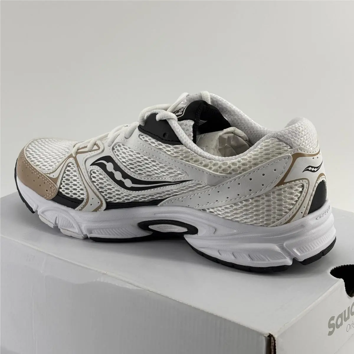 Saucony shoes - Ride Millennium - Ride Millennium - White 2