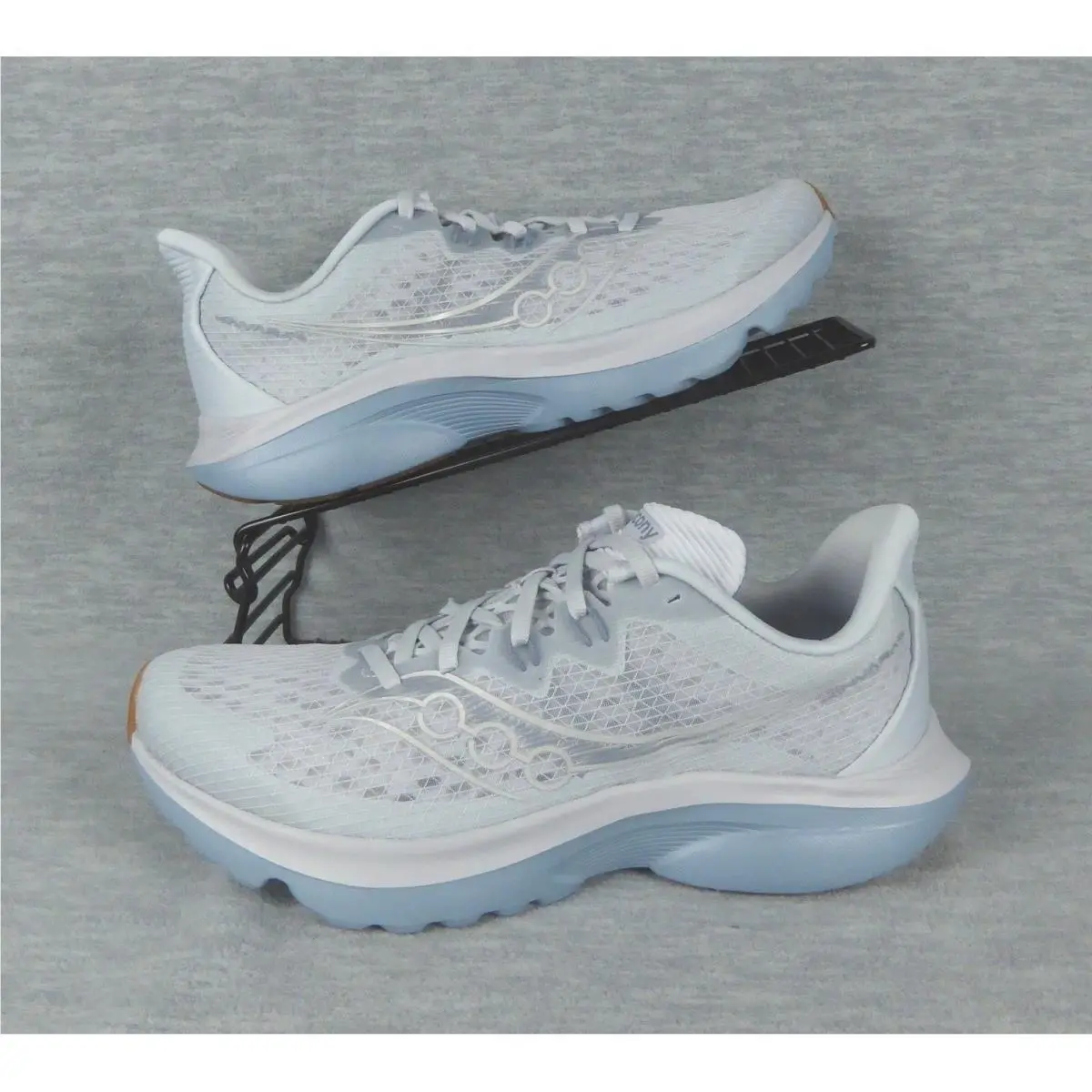 Saucony Kinvara 14 Running Shoes Mens 8.5 M Blue Grey Cloud Storm Comfort