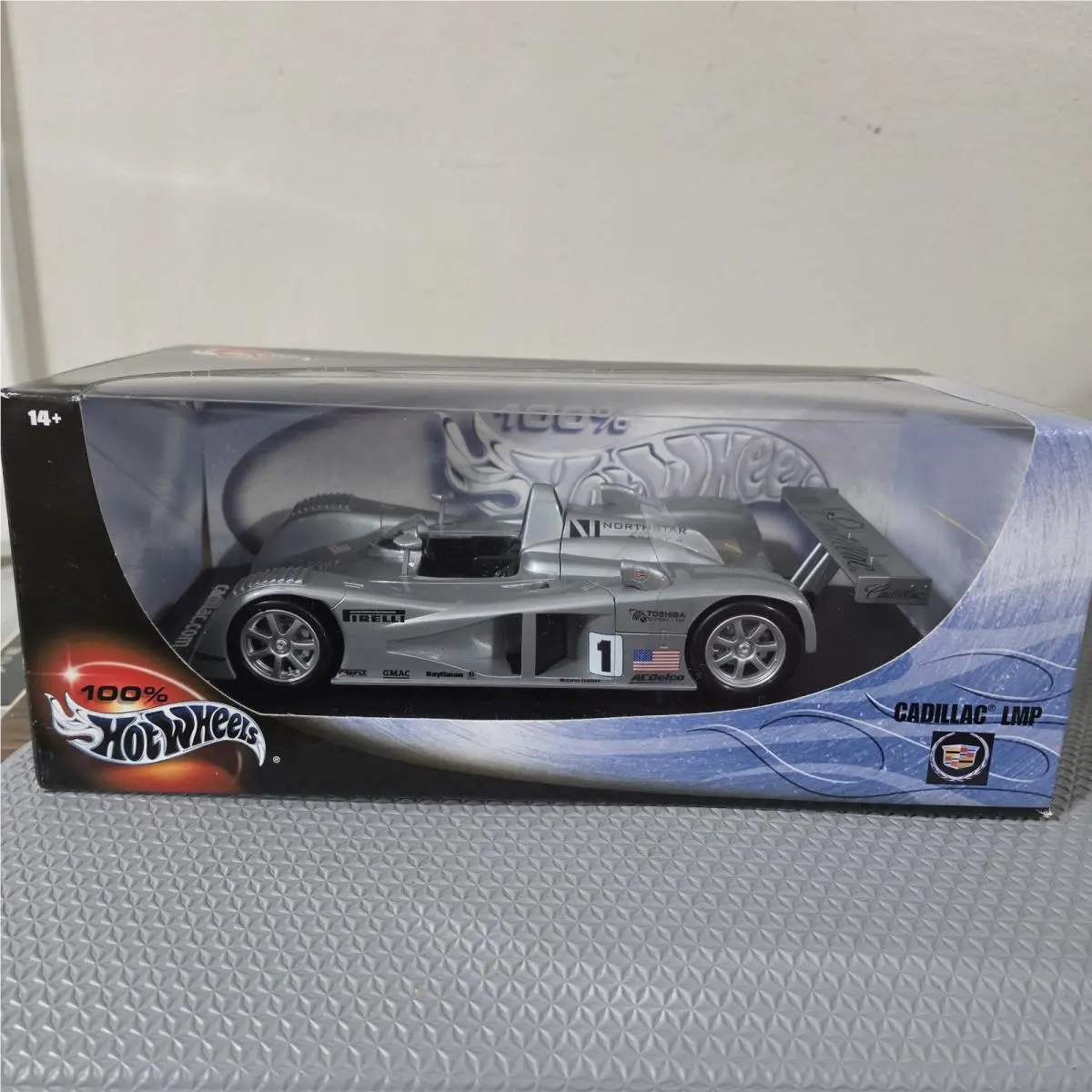 Hot Wheels Cadillac Lmp 1 Silver Diecast Car 1:18 Scale 29225 Box Rare