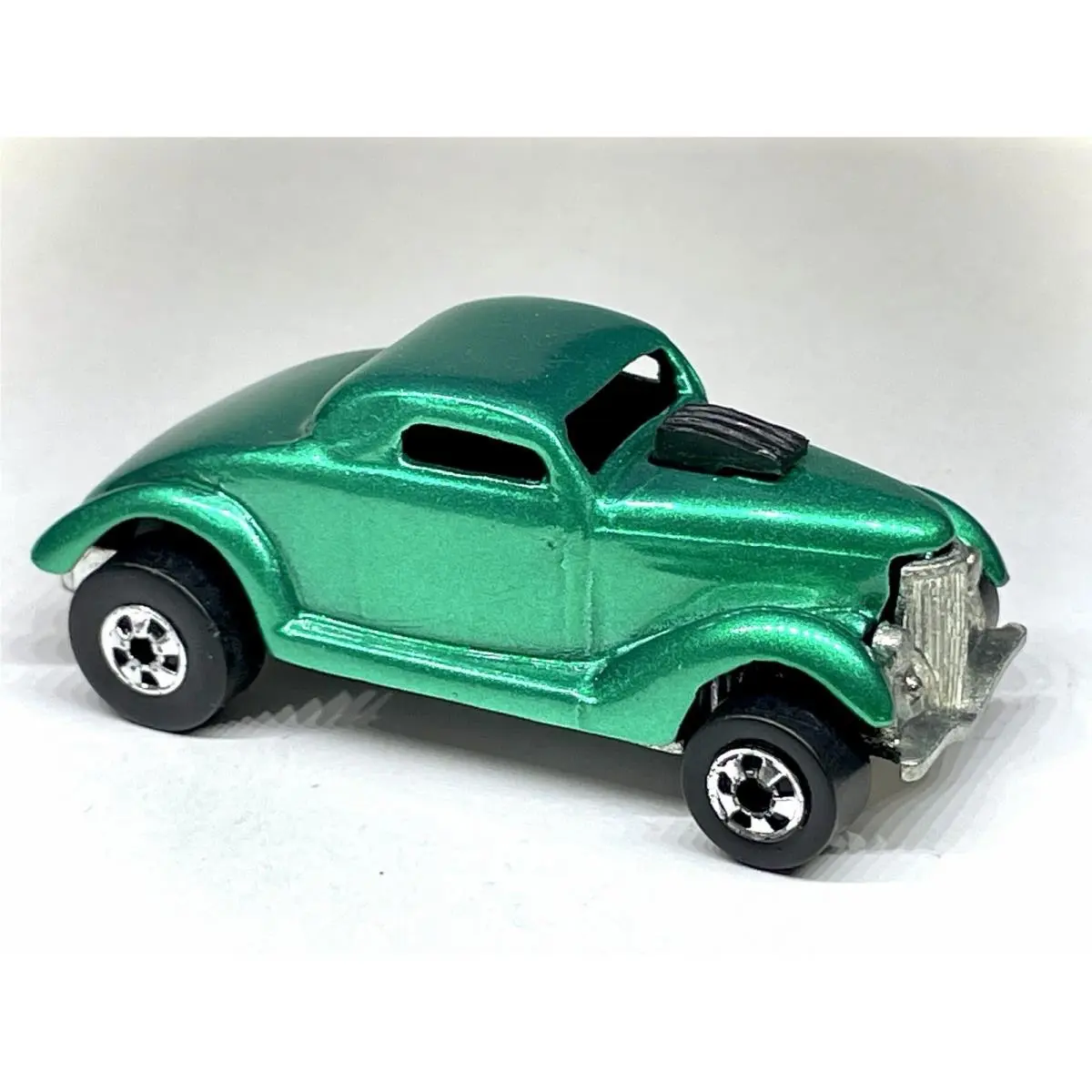 Hot Wheels “custom Made” Spectraflame Green 1996 Neet Streeter Diecast 1:64