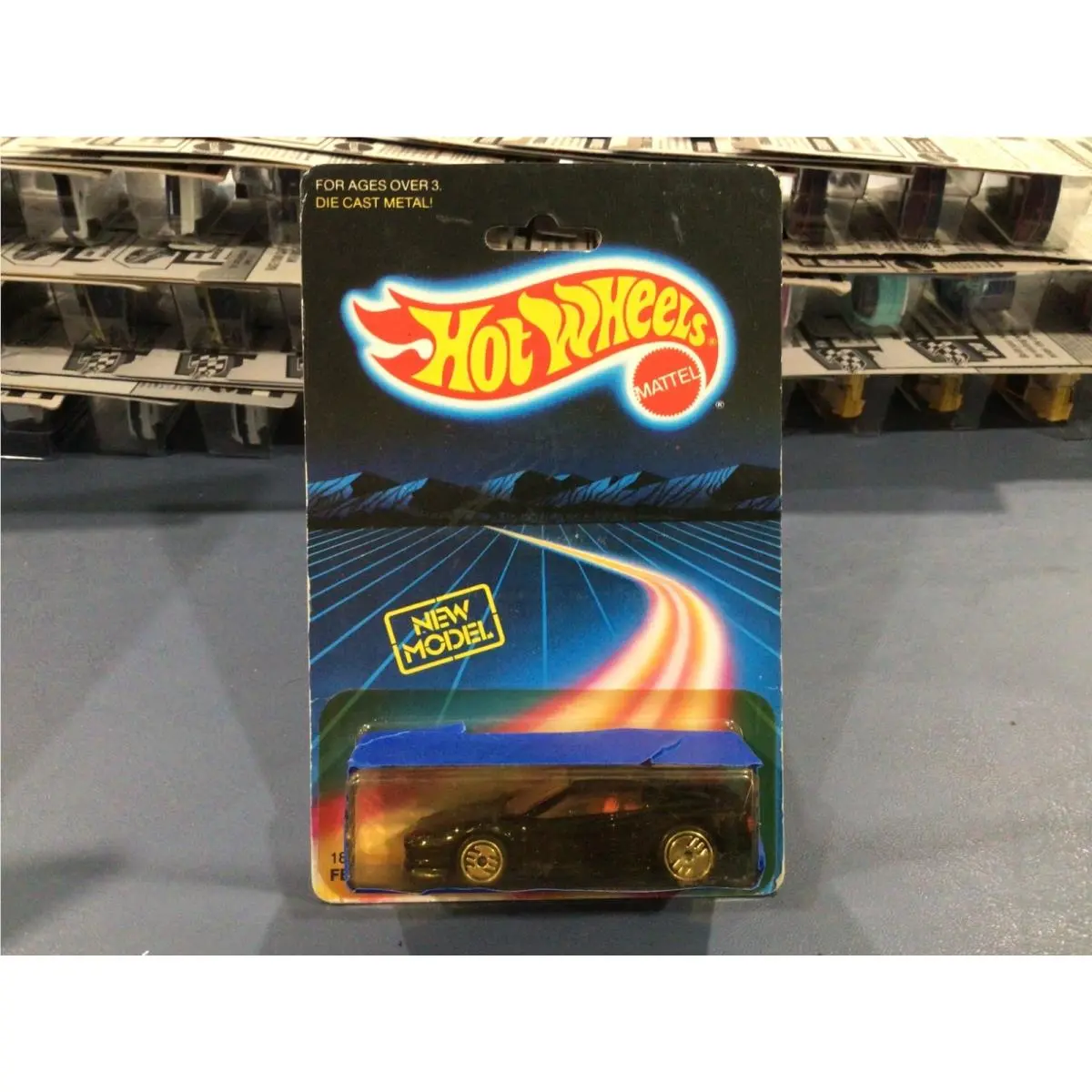 Hot Wheels 1897 Ferrari Testarossa Car Mint Cracked Bubble