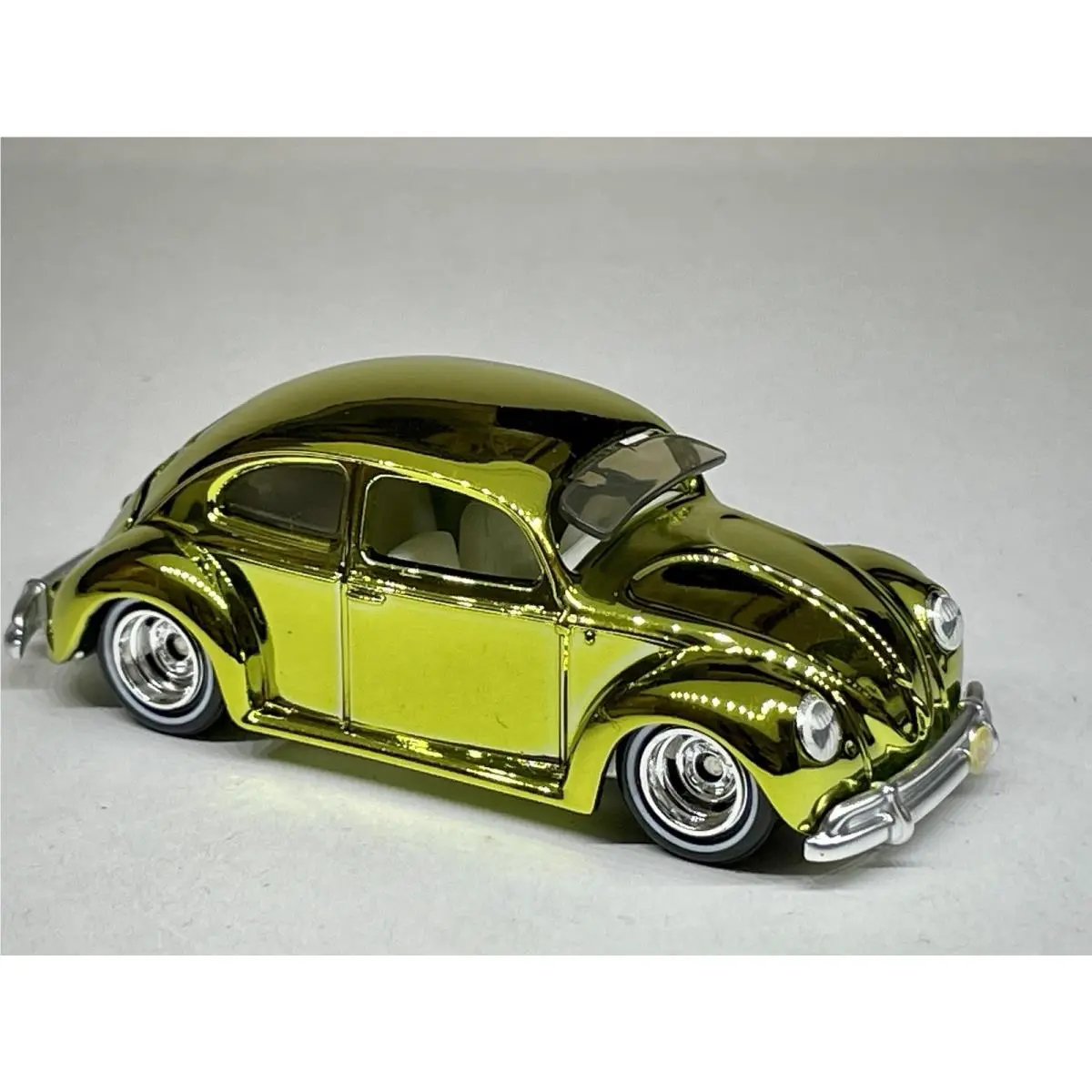 Hot Wheels Gorgeous Kawa-bug-a Spectraflame Beetle 1:64 Custom Made