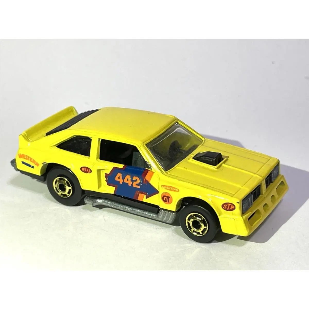 ⭐ 1979 Hot Wheels Flat Out 442 Yellow Gold Hot Ones Wheels