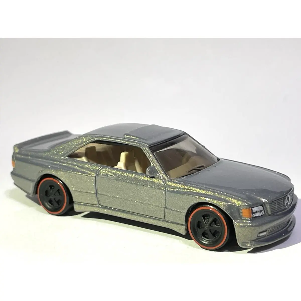 Beautiful Hot Wheels Custom Made Redline Mercedes 560 Amg Metallic Pearl