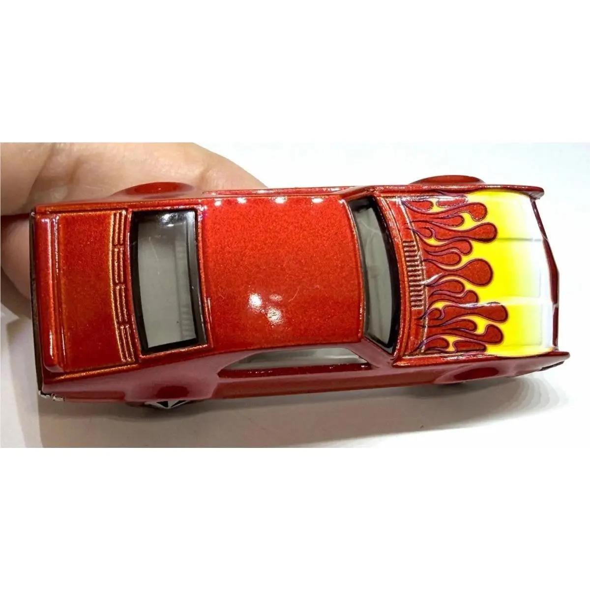 Hot Wheels Custom Made ‘66 Toronado Diecast Car 1:64