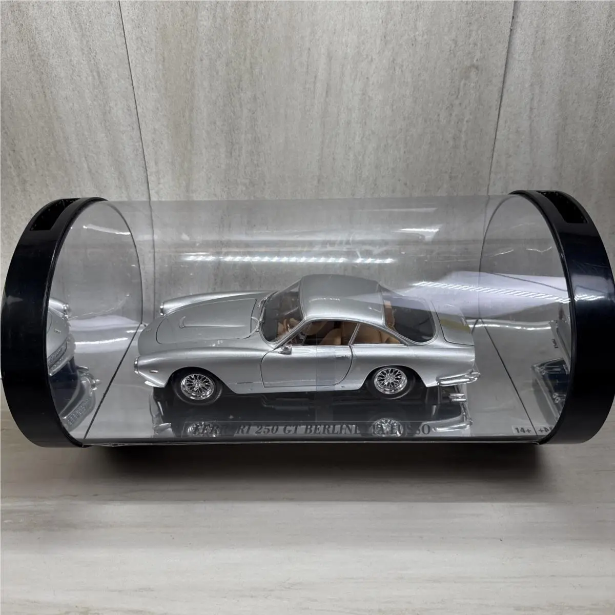Hot Wheels Ferrari 250 GT Berlinetta Lusso 1:18 Diecast Silver Car Case Has Wear