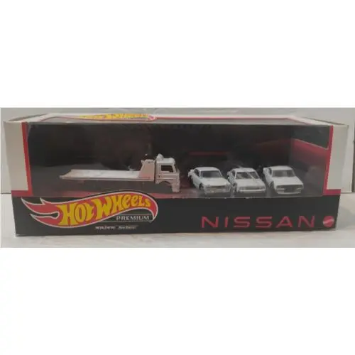 2023 Hot Wheels Premium Collector Set HKC16 Fleet Street Nissan Skyline