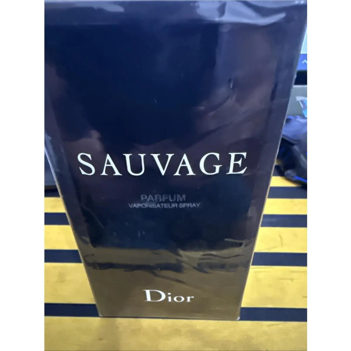 Sauvage Men`s 3.4 fl oz Parfum Spray Refillable by Dior