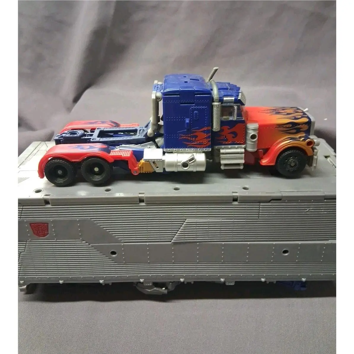 Hasbro Transformers Dark Of The Moon Mechtech Ultimate Optimus Prime Action Fig