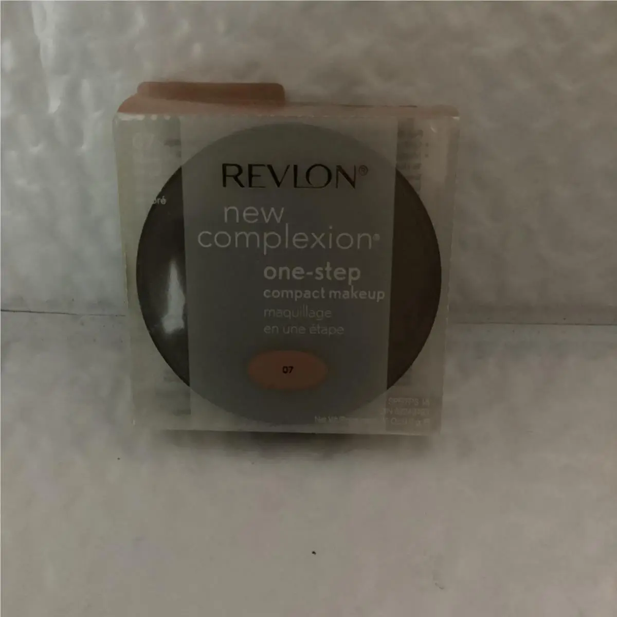 Complexion One-step Makeup 07 Warm Beige by Revlon