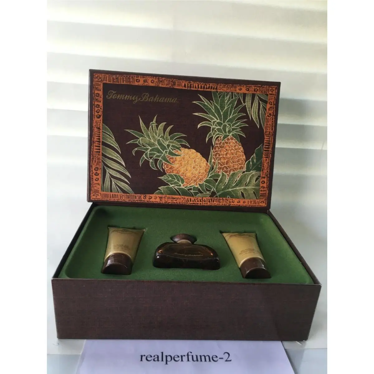 Tommy Bahama Cologne Set Cologne 1.7 oz + Hair Body Wash + Skin SOOTHER.100%REAL