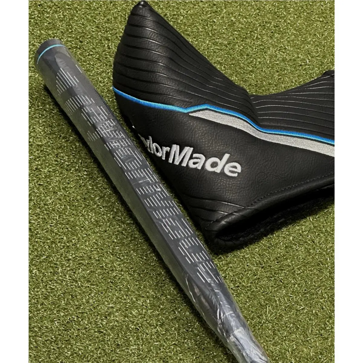 TaylorMade  - TaylorMade SYSTM2 Del Monte 12 Putter - Black 5