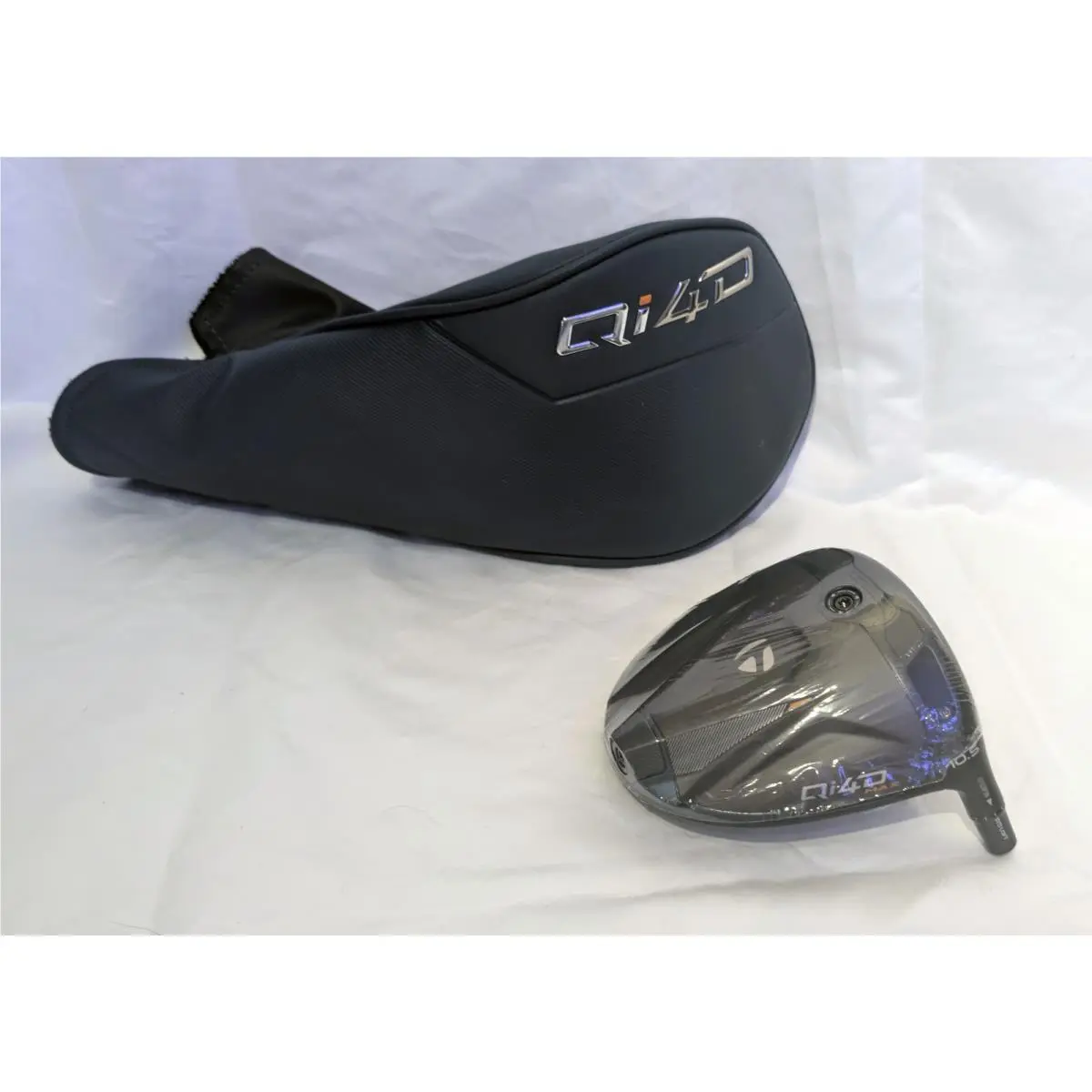 Taylormade Qi4D Max Driver 10.5° RH Head Only - with Head Cover