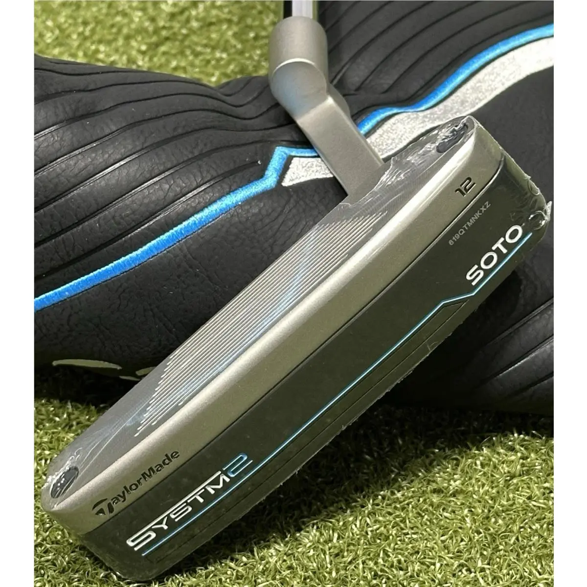 TaylorMade  - TaylorMade SYSTM2 Soto 12 Putter - Black 2