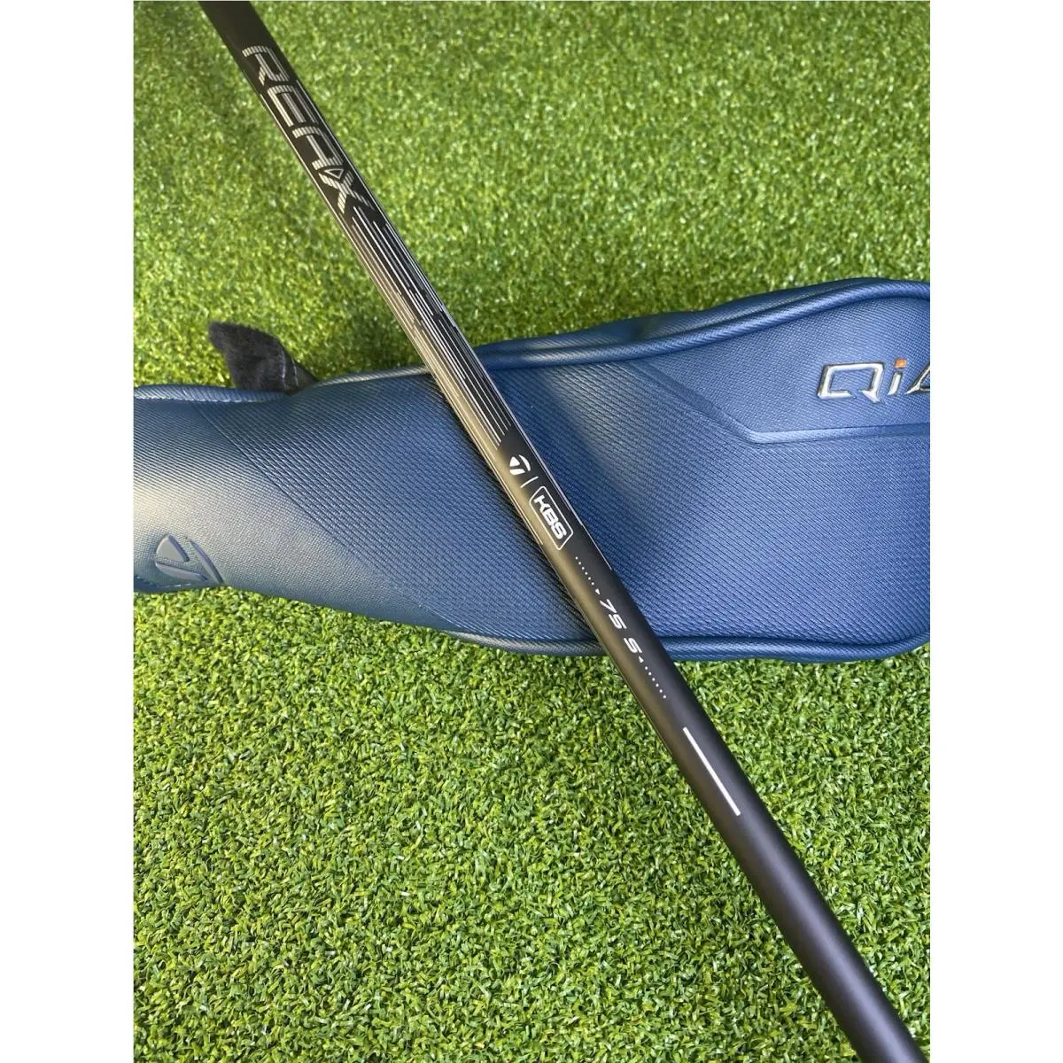 TaylorMade  - Qi4D Rescue - Rescue 4