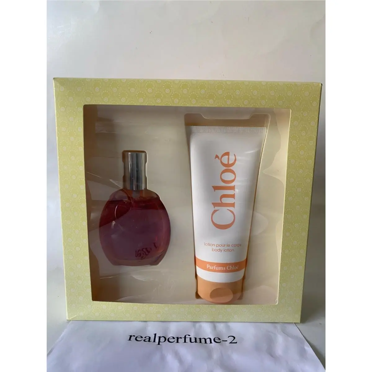 Chloe Perfume Set 3 oz Edt Spry + 6.8 oz B/lotion. Real . AS Picture